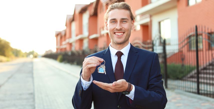 how to become a mortgage broker